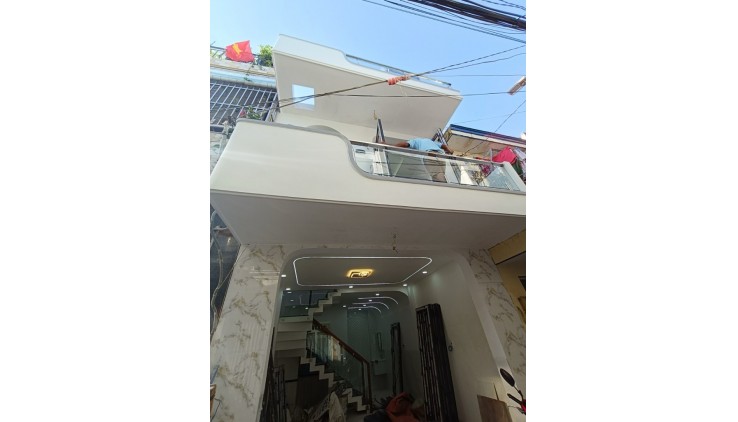 NGAY LÊ VĂN QUỚI, NHÀ 1/ ĐƯỜNG SỐ 12, 32M2, 2 TẦNG 2PN GIÁ 3.X TỶ